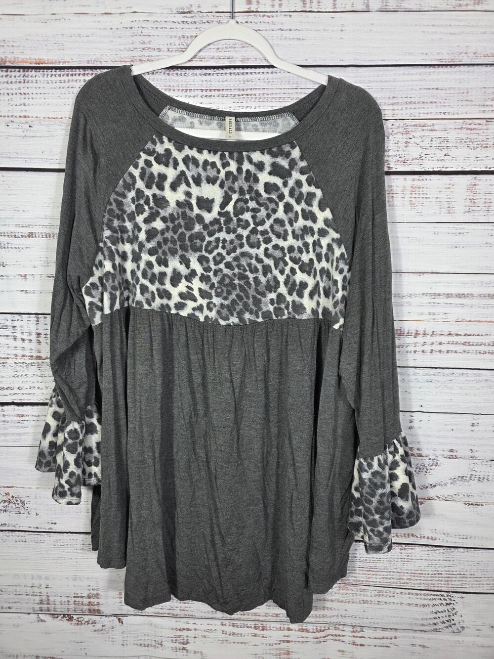 Emerald Women's 2X Leopard Print Contrast Top Babydoll 3/4 Sleeve Flowy Plush